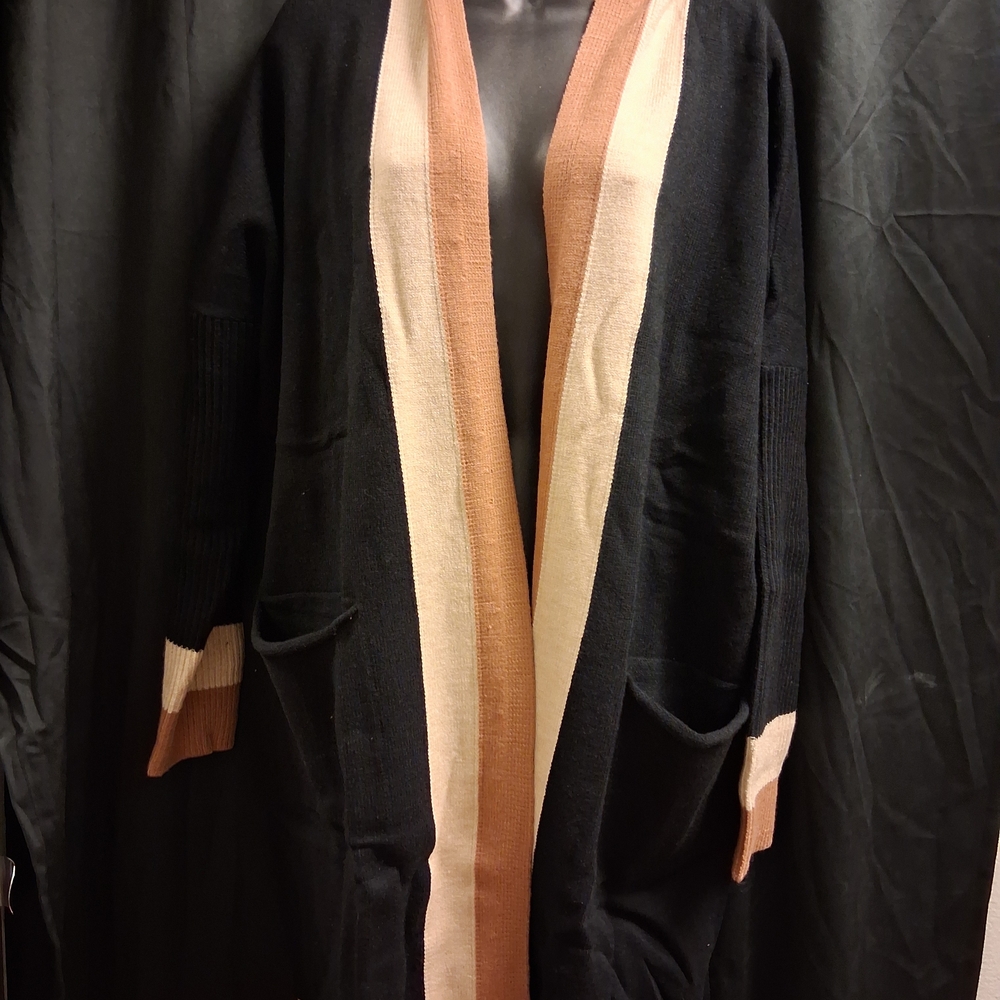 Elegant Black and Tan Women's Cardigan